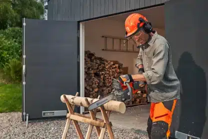 Husqvarna Sag 225i med batteri og lader - Bilde 2